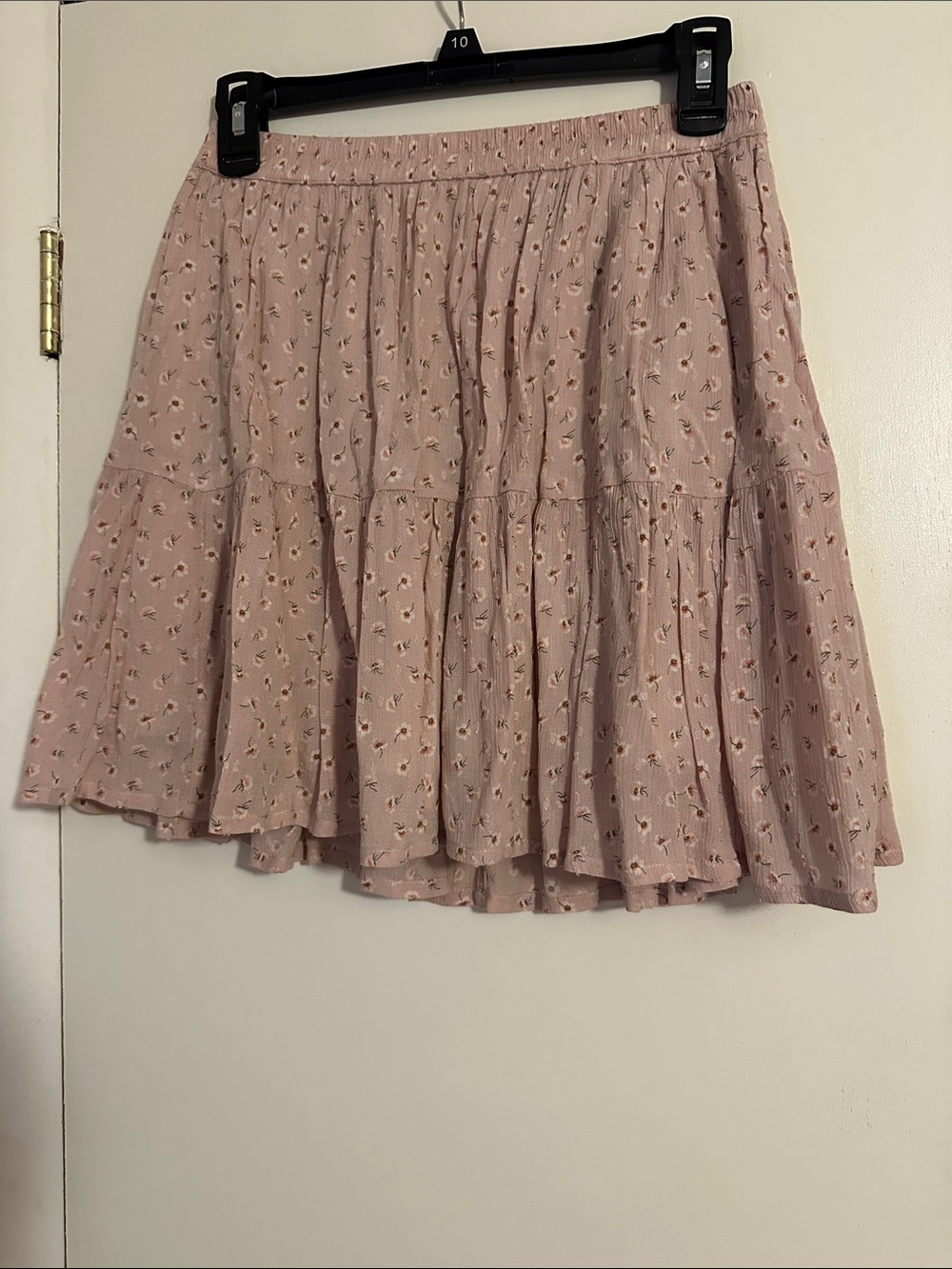 American Eagle Outfitters Dusty Pink Floral Tiered Mini Skirt